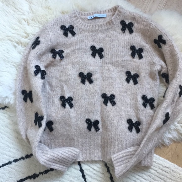 Zara | Sweaters | Zara Black Bow 